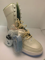 WOMENS NIKE AIR FORCE 1 6" HI Discolored floor model