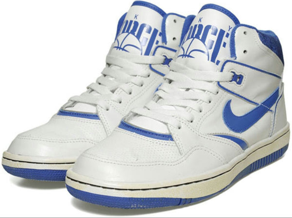 NIKE SKY FORCE 88 MID (VNTG) VINTAGE. LAST ONE