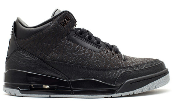 AIR JORDAN RETRO 3 BLACK FLIPS